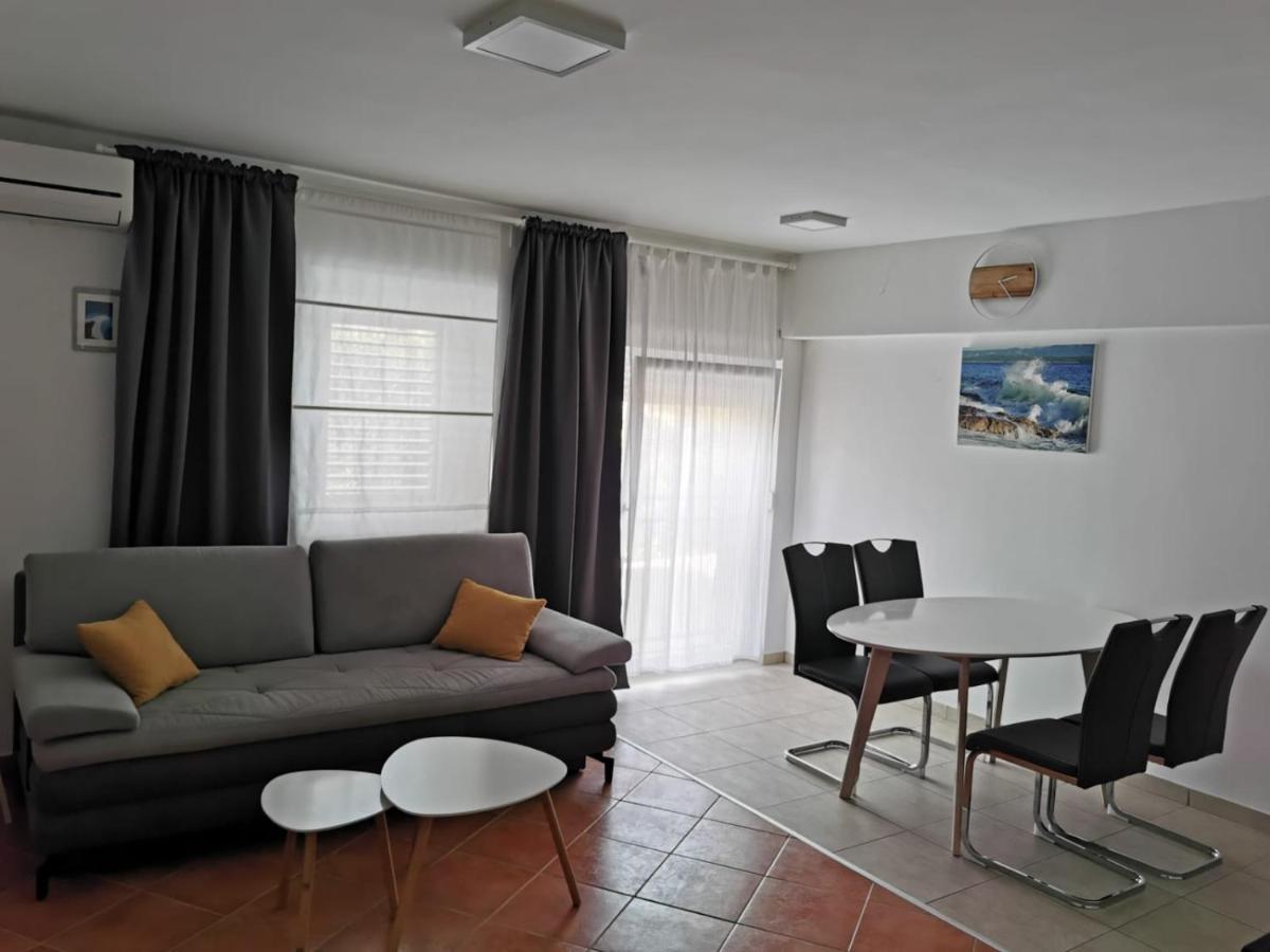 Villa Rajski Dvor 1 Bol Esterno foto