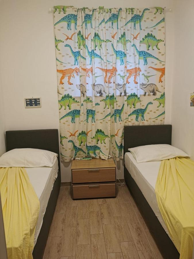 Villa Rajski Dvor 1 Bol Esterno foto